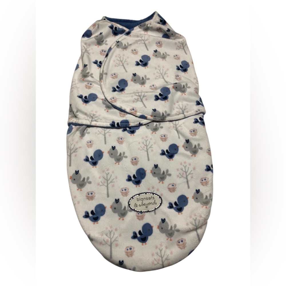 Blankets & Beyond Newborn 0-3 M Plush Swaddle Bag, Birds